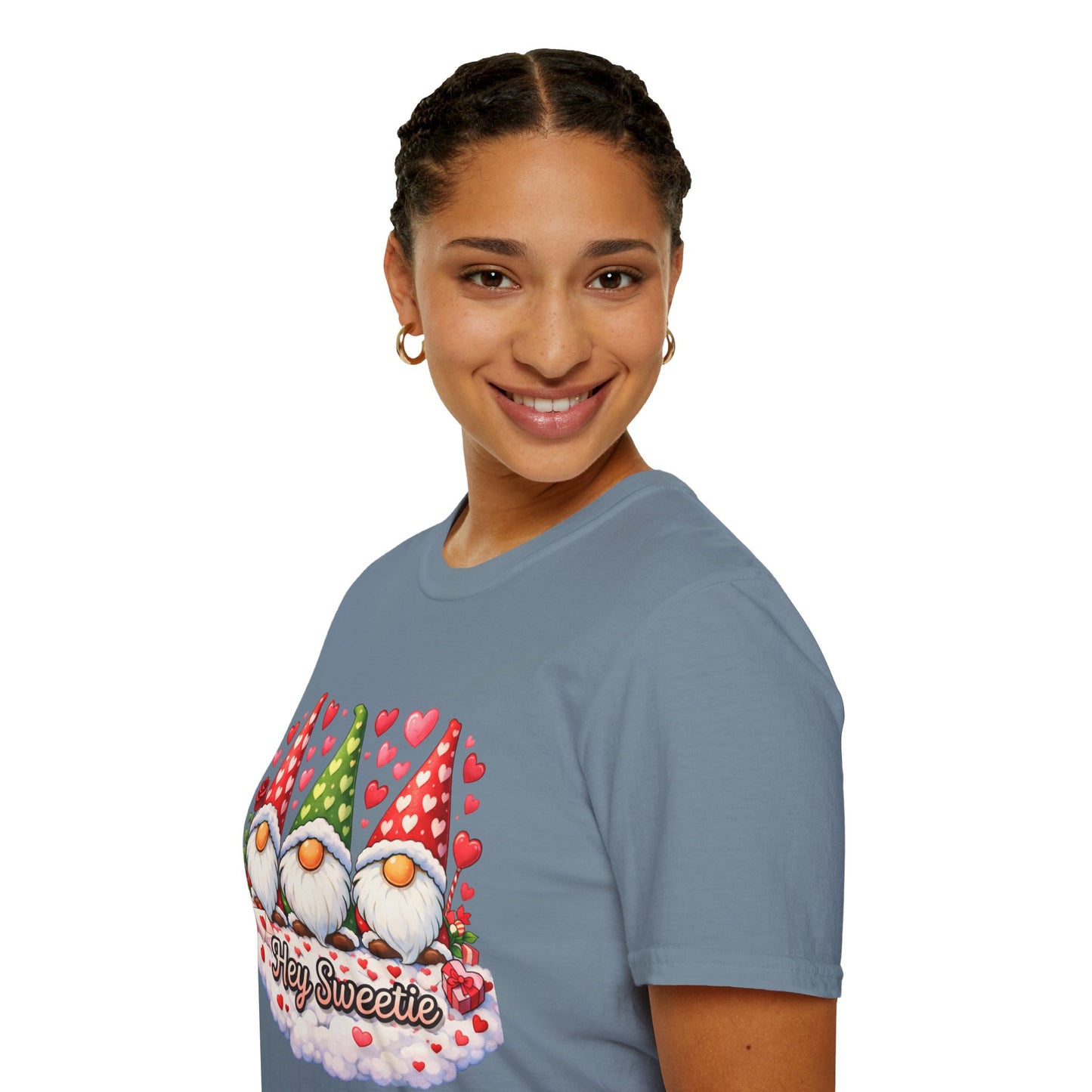 Hey Sweetie Gnome T-Shirt — Cute Valentine’s Day Gnomes Tee